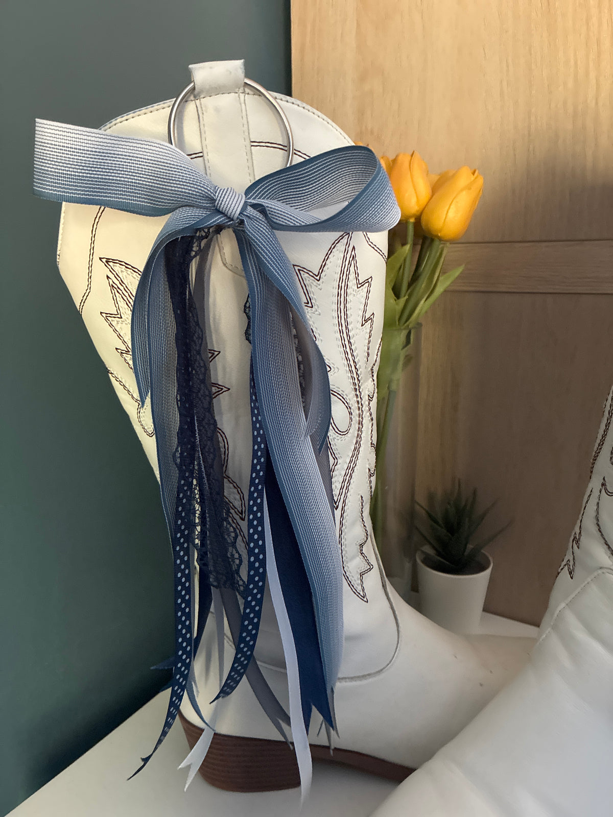 Blues & Whites Bows